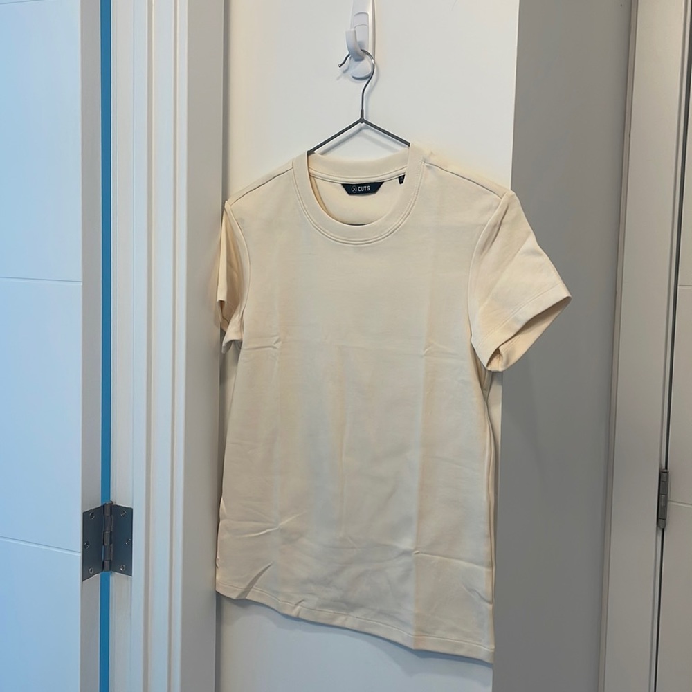 CUTS tomboy tee